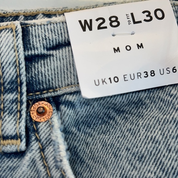 NWT Topshop High Waisted Mom Jean - Picture 4 of 8